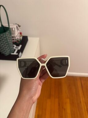 White Geometric Oversized Women’s Sunglasses - Designer Style